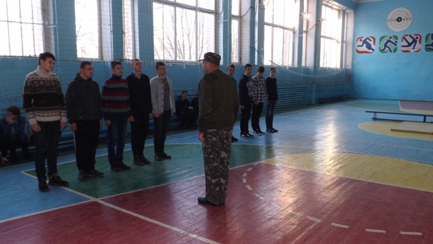 Військово-спортивні змагання до Дня збройних сил України